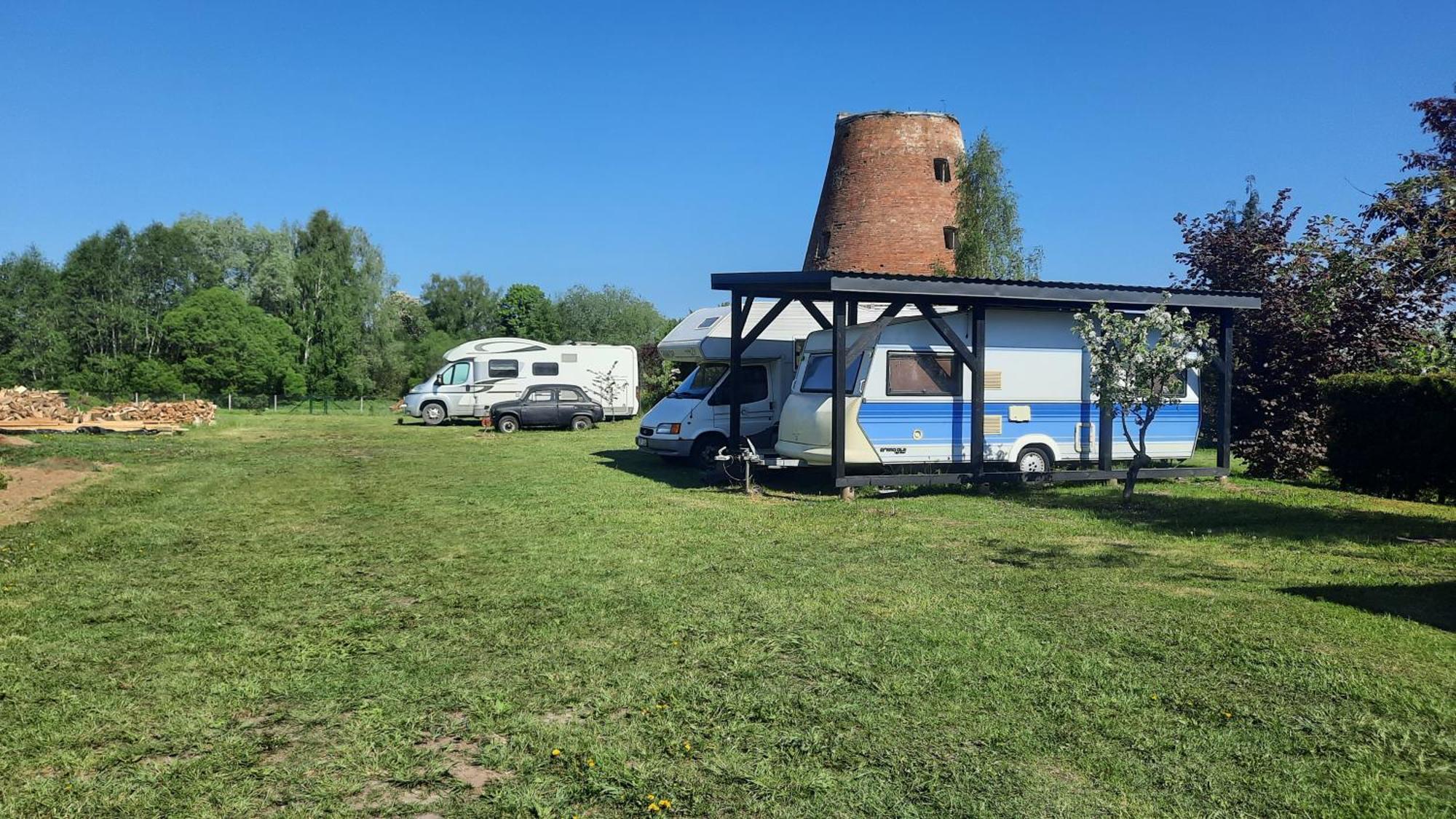 Camping Prie Maluno Zagare Екстер'єр фото